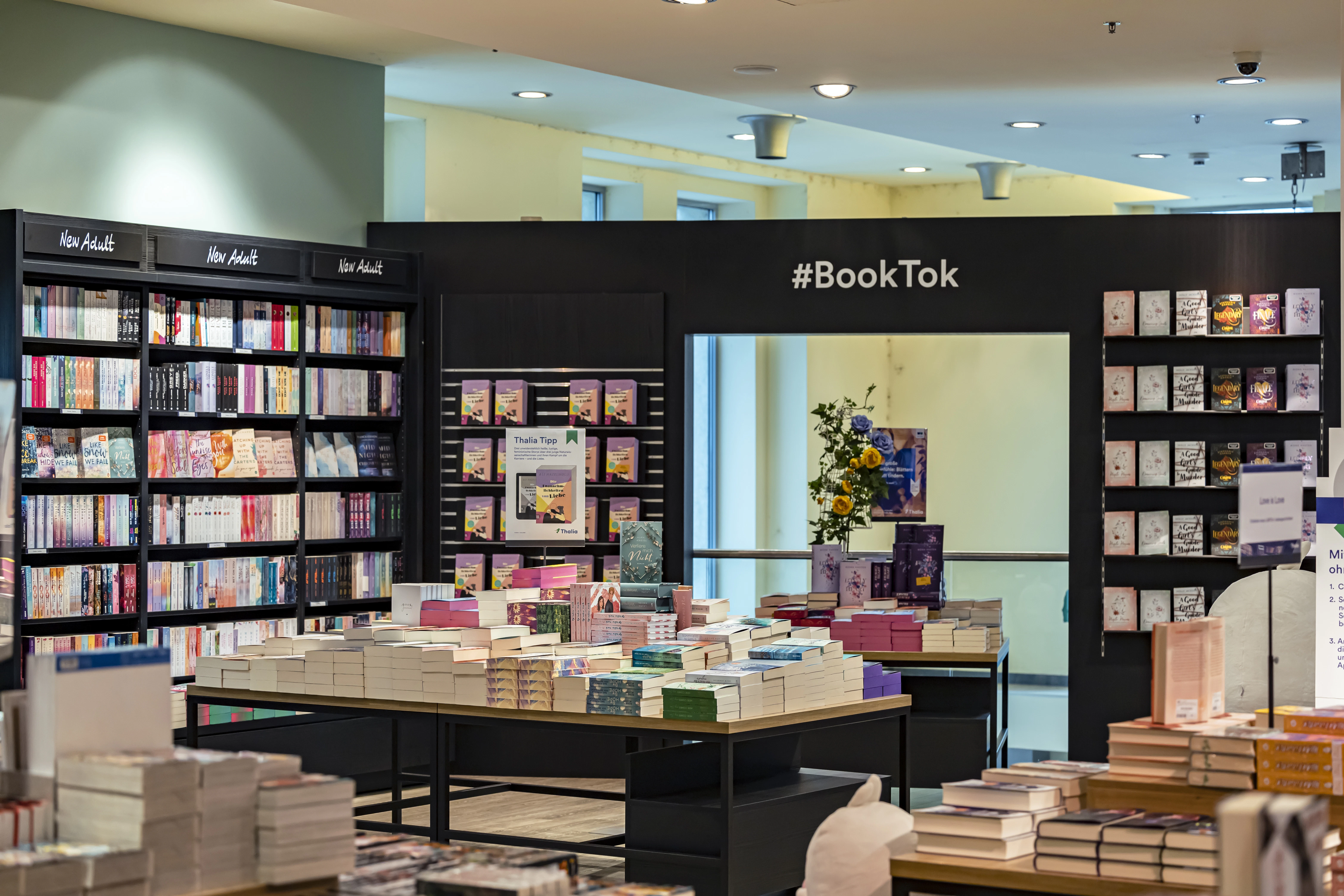 Die ersten Bewerbungen nach wenigen Stunden für die Buchhandlung durch SoMe Kampagnen