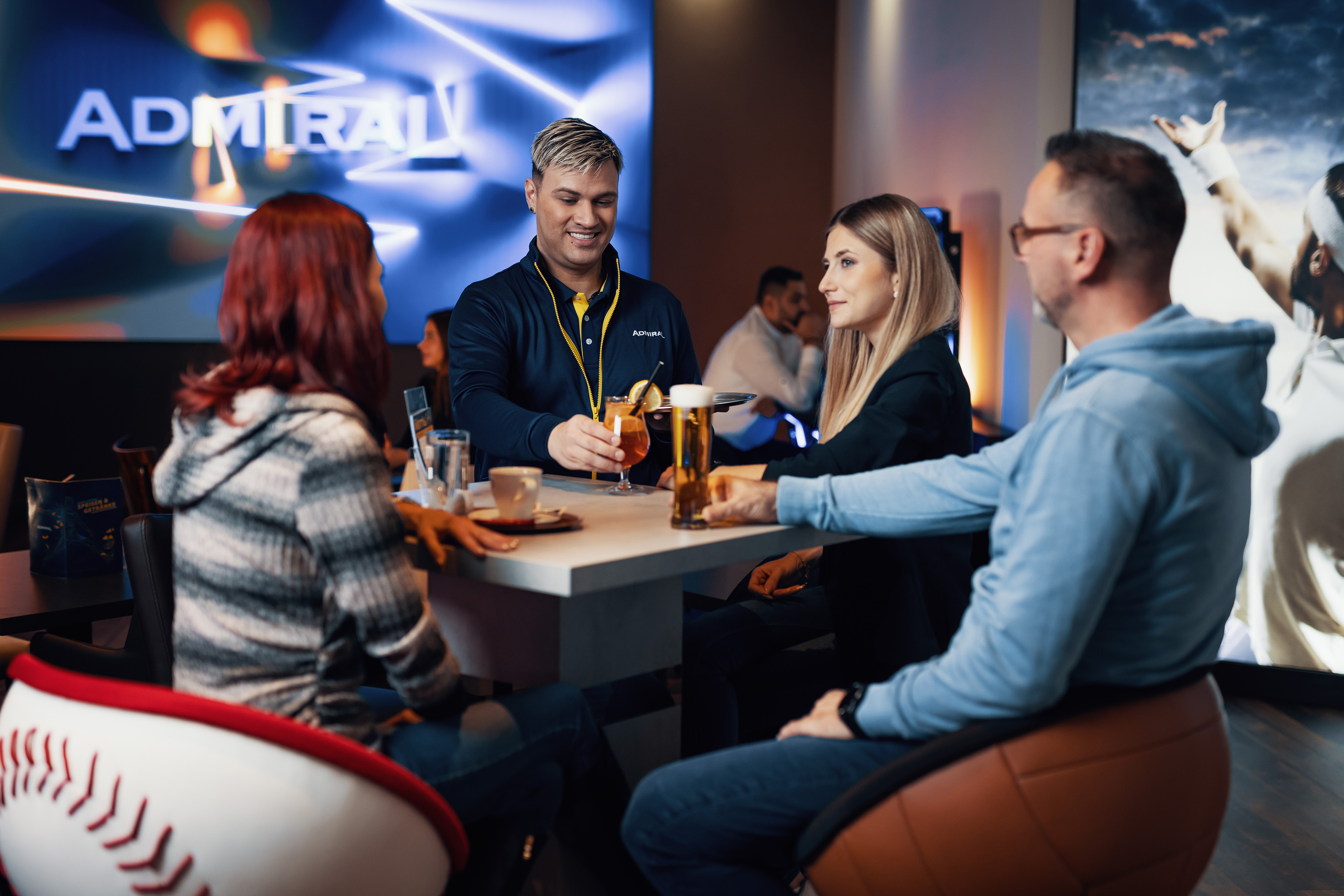 Arbeiten bei uns bedeutet Vielfalt - #TeamFiliale