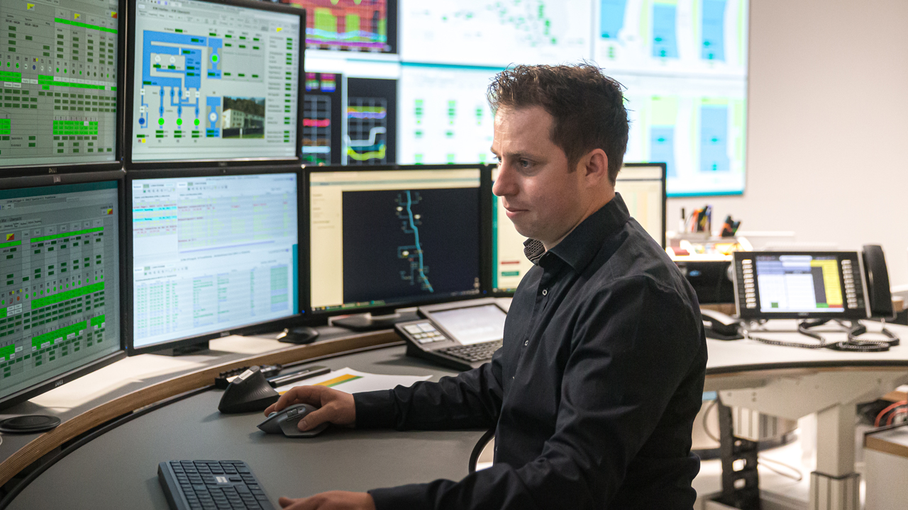 VERBUND-Mitarbeiter in der Zentralwarte