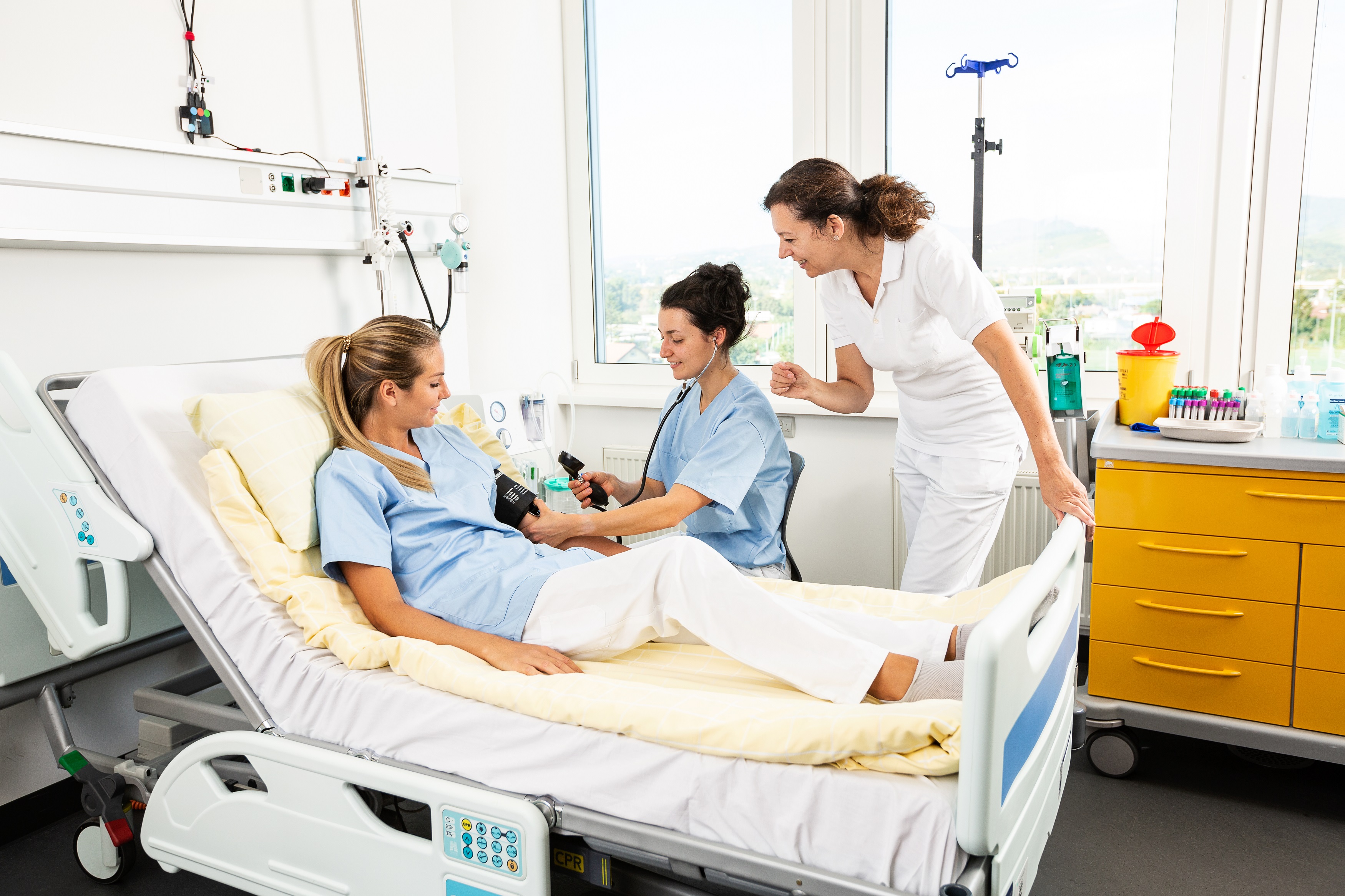 Von und mit den Besten lernen. Kaum ein Beruf ist so vielfältig wie der Pflegeberuf! Das gilt auch für Ausbildung und Studium.